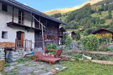 Chalet in Les Haudères - Chalet Berthé 11 authentique et rénové 6 personnes