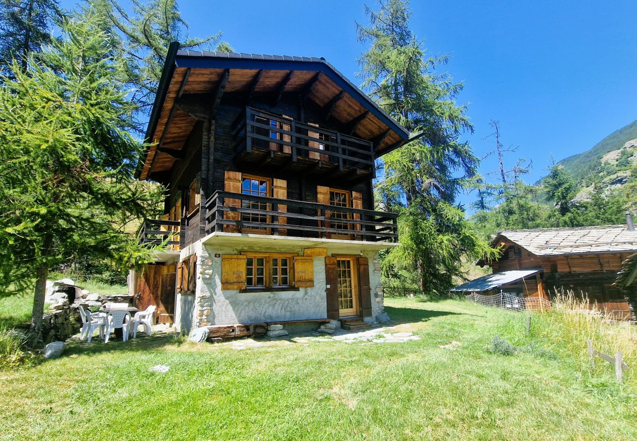 Chalet in Lana - Chalet l'Houtot  proche des pistes 6 personnes