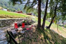Chalet à La Sage - Chalet Les Mélèzes La Sage 10 pers